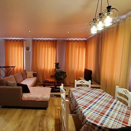 שקודר Sirius Apartment מראה חיצוני תמונה