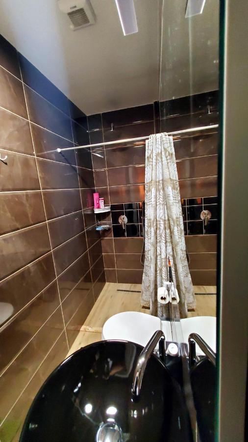 שקודר Sirius Apartment מראה חיצוני תמונה